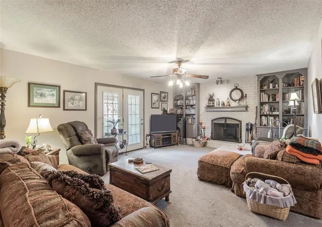 Photo 4 of Single family home for sale at 11824 Larkdale Dr, Yukon, OK 73099 | MLS# 1242875 | Listing updated on 2026-09-14