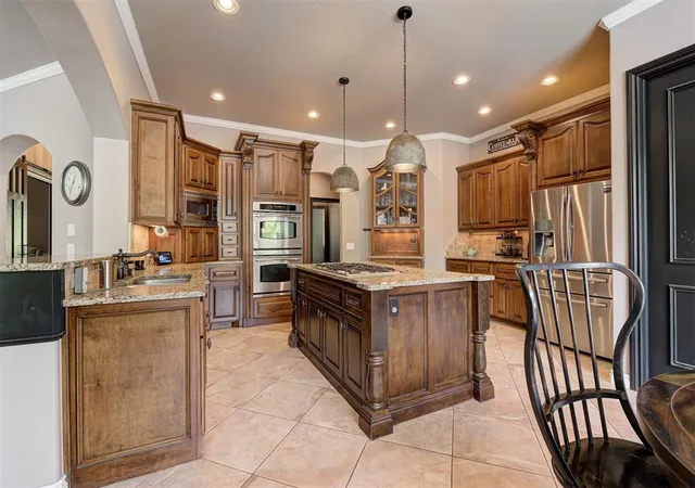 Photo 4 of Single family home for sale at 1301 Autumn Crk Dr, Edmond, OK 73003 | MLS# 1242883 | Listing updated on 2026-09-12