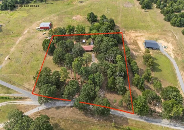 Photo 2 of Single family home for sale at 16445 County Rd 1460, Ada, OK 74820 | MLS# 1242958 | Listing updated on 2026-09-11