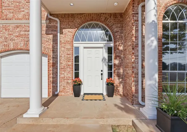 Photo 3 of Single family home for sale at 15021 Salem Crk Rd, Edmond, OK 73013 | MLS# 1243207 | Listing updated on 2026-09-17