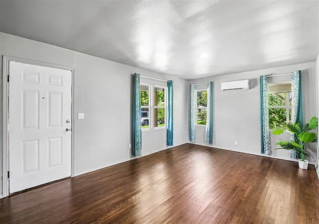 Photo 1 of Sale Pending at 804 N Santa Fe Ave, Purcell, OK 73080 | MLS# 1243227 | Listing updated on 2026-09-15