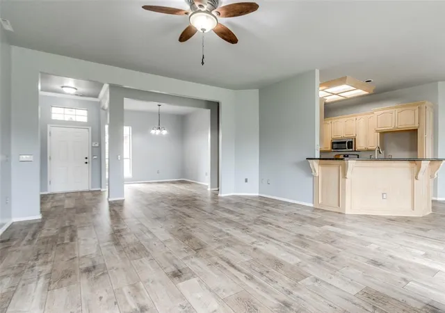Photo 4 of Sale Pending at 11713 Silver Sun Dr, Oklahoma City, OK 73162 | MLS# 1243339 | Listing updated on 2026-09-14
