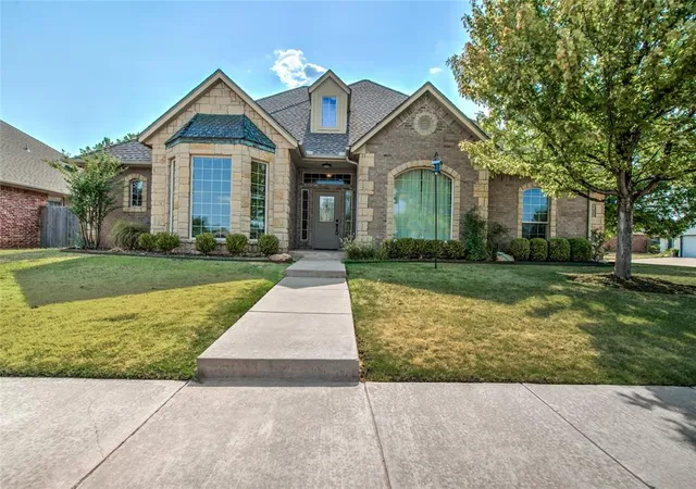 Photo 1 of Sale Pending at 4712 Nw 157th Terrace, Edmond, OK 73013 | MLS# 1243359 | Listing updated on 2026-09-14