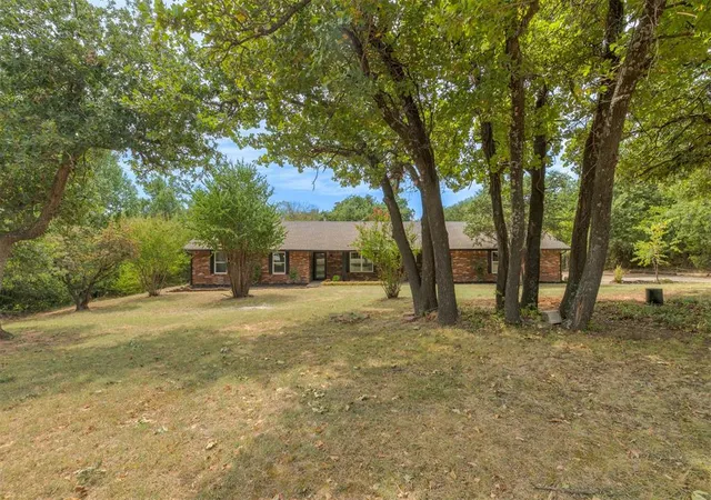 Photo 1 of Single family home for sale at 4108 E Blue Ridge Rd, Edmond, OK 73034 | MLS# 1243387 | Listing updated on 2026-09-15
