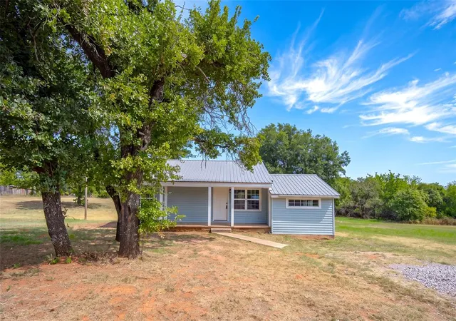 Photo 1 of Single family home for sale at 2505 Se 84th Avenue, Norman, OK 73026 | MLS# 1243473 | Listing updated on 2026-09-12