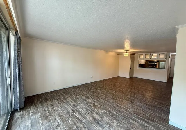 Photo 3 of Condo for sale at 6100 N Brookline Ave #25, Oklahoma City, OK 73112 | MLS# 1243507 | Listing updated on 2026-09-11