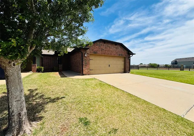 Photo 2 of Multi family home for sale at 18100 Manera Way, Edmond, OK 73012 | MLS# 1243632 | Listing updated on 2026-10-01