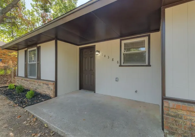 Photo 3 of Sale Pending at 14388 Jesse Dr, Choctaw, OK 73020 | MLS# 1243727 | Listing updated on 2026-09-12