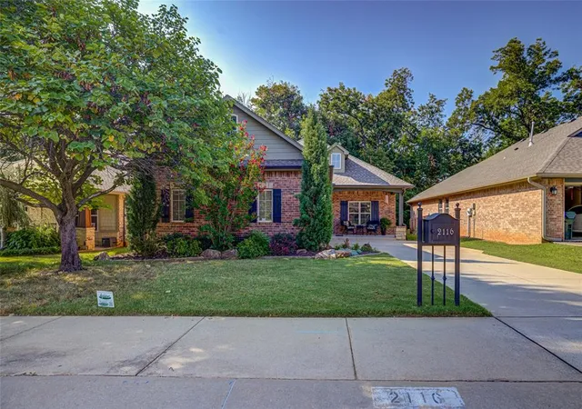 Photo 2 of Single family home for sale at 2116 Turtle Crk Dr, Norman, OK 73071 | MLS# 1243810 | Listing updated on 2026-09-13