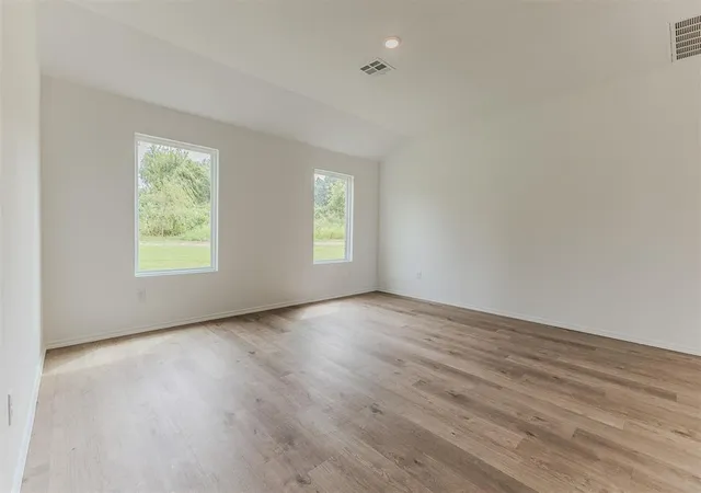 Photo 4 of Single family home for sale at 16301 Lovers Ln, Piedmont, OK 73078 | MLS# 1244045 | Listing updated on 2026-09-11