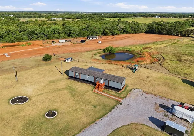 Photo 4 of Sale Pending at 10563 184th Street, Lindsay, OK 73052 | MLS# 1244078 | Listing updated on 2026-09-08