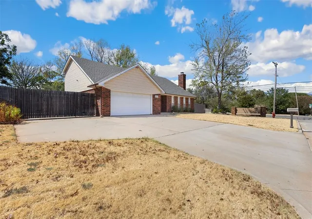 Single family home for sale at 6317 N College St, Oklahoma City, OK 73122 | MLS# 1244150
