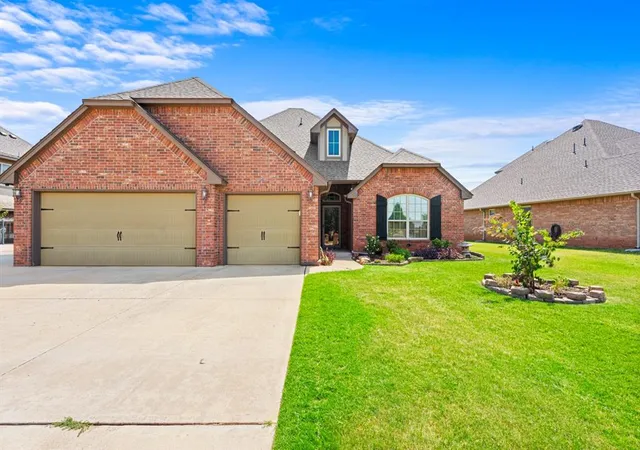 Photo 1 of Single family home for sale at 4924 Champlain Pl, Edmond, OK 73025 | MLS# 1244227 | Listing updated on 2026-09-14
