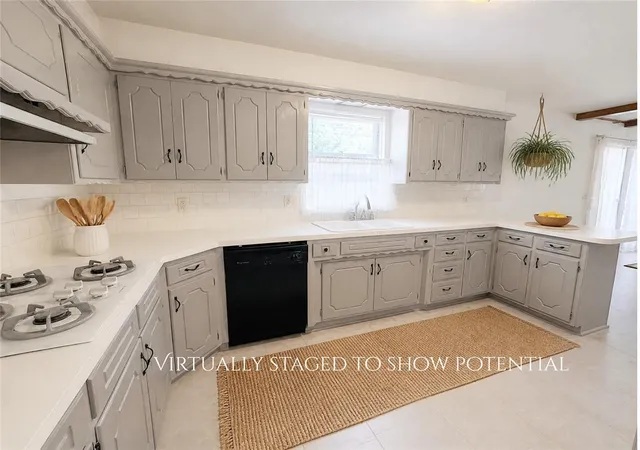 Photo 3 of Single family home for sale at 7912 Duane Dr, Oklahoma City, OK 73132 | MLS# 1244244 | Listing updated on 2026-09-15