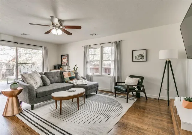 Photo 3 of Sale Pending at 2657 Lakeside Dr, Oklahoma City, OK 73120 | MLS# 1244257 | Listing updated on 2026-09-11