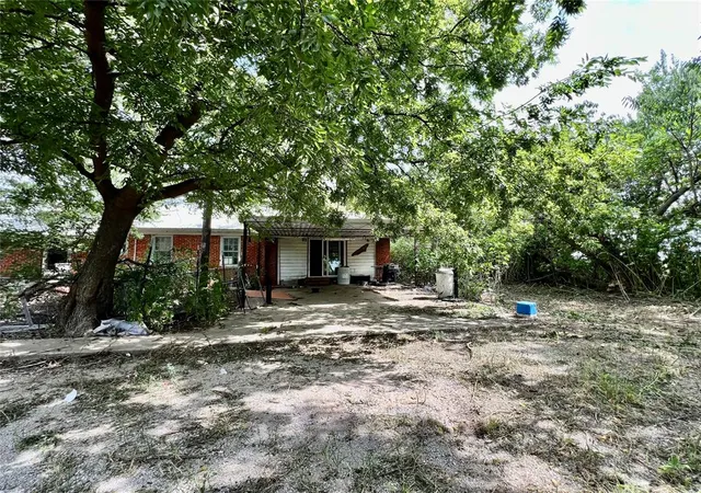Photo 2 of Single family home for sale at 50576 E County Rd 1510, Stratford, OK 74872 | MLS# 1244278 | Listing updated on 2026-09-10