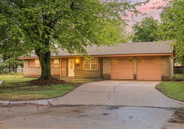 Photo 1 of Single family home for sale at 813 Mark Dr, Oklahoma City, OK 73115 | MLS# 1244592 | Listing updated on 2026-09-22