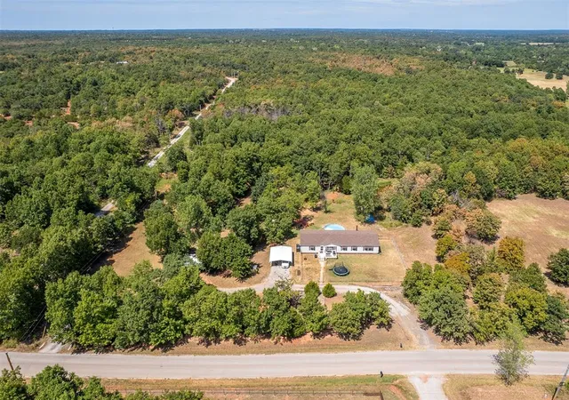 Photo 1 of Single family home for sale at 19401 Se 134th Street, Mc Loud, OK 74851 | MLS# 1244719 | Listing updated on 2026-09-14