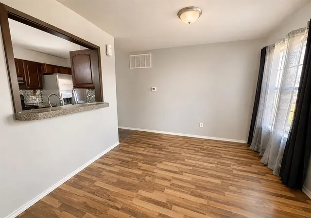 Photo 3 of Single family home for sale at 526 Clover Rd, Moore, OK 73160 | MLS# 1244759 | Listing updated on 2026-09-11