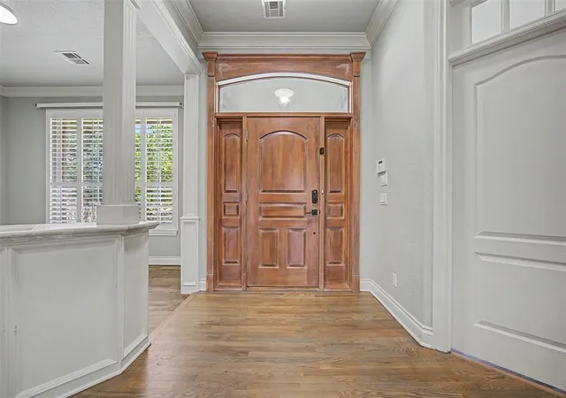 Photo 3 of Sale Pending at 4108 Gloucester Ln, Norman, OK 73072 | MLS# 1244844 | Listing updated on 2026-10-07