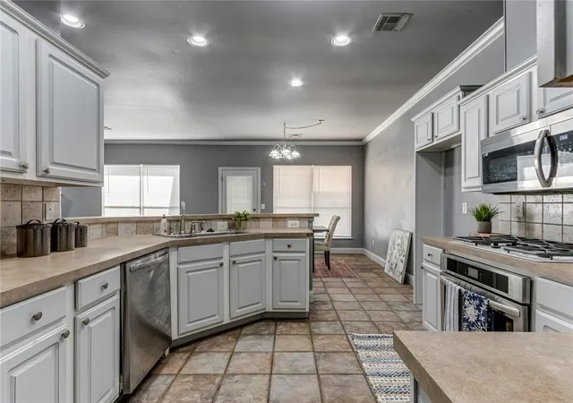 Photo 3 of Single family home for sale at 1980 Leslie Beachler Ln, Oklahoma City, OK 73130 | MLS# 1244868 | Listing updated on 2026-09-14