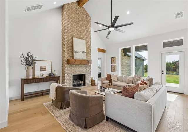Photo 3 of Single family home for sale at 9560 Regado Ct, Guthrie, OK 73044 | MLS# 1245042 | Listing updated on 2026-10-07