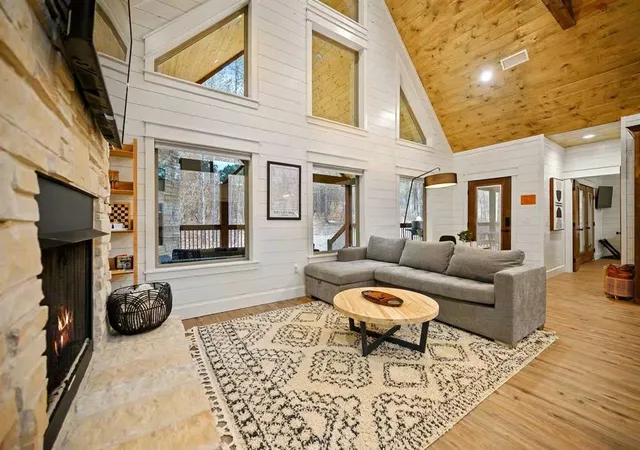 Photo 4 of Sale Pending at 75 Birch View Ln, Broken Bow, OK 74728 | MLS# 1245046 | Listing updated on 2026-09-29