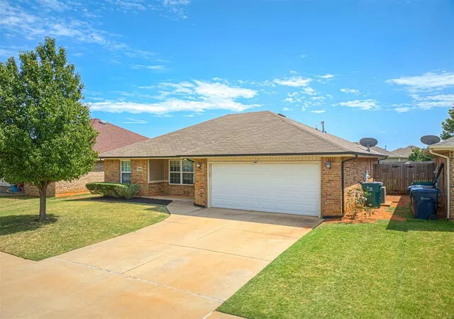 Photo 2 of Single family home for sale at 11804 Nw 133rd Street, Piedmont, OK 73078 | MLS# 1245168 | Listing updated on 2026-09-17