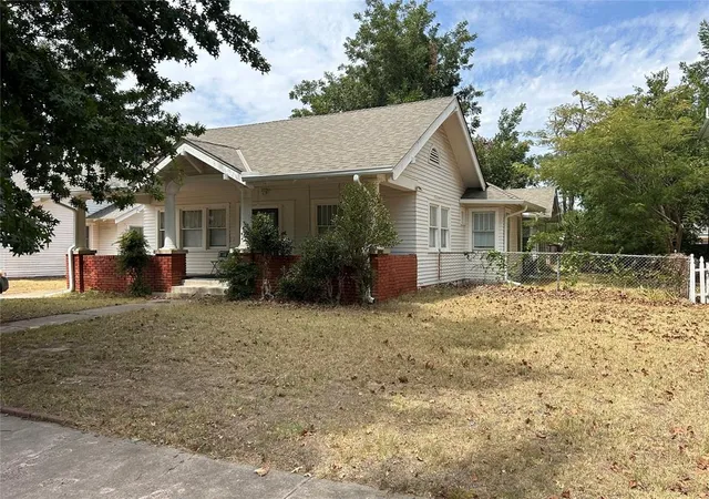 Photo 3 of Single family home for sale at 2241 Nw 18th St, Oklahoma City, OK 73107 | MLS# 1245226 | Listing updated on 2026-09-14