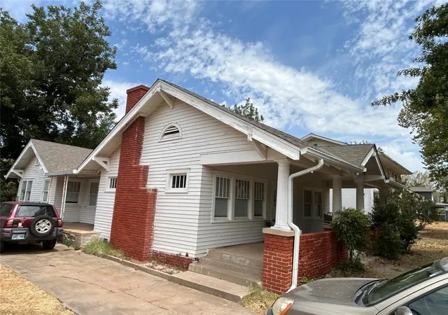 Photo 3 of Single family home for sale at 2241 Nw 18Th St, Oklahoma City, OK 73107 | MLS# 1245226 | Listing updated on 2026-09-14