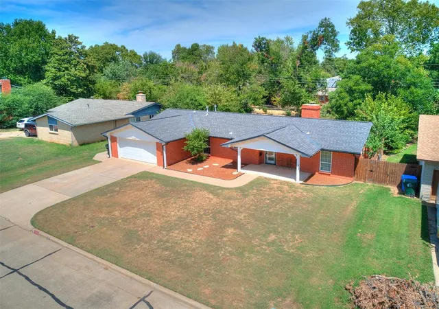 Photo 3 of Single family home for sale at 1415 Aladdin St, Norman, OK 73072 | MLS# 1245254 | Listing updated on 2026-09-15