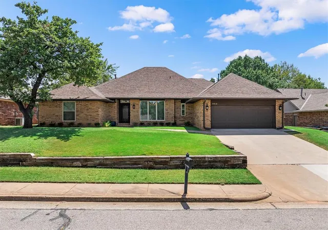 Photo 1 of Single family home for sale at 2312 Coachlight Dr, Edmond, OK 73013 | MLS# 1245575 | Listing updated on 2026-09-09