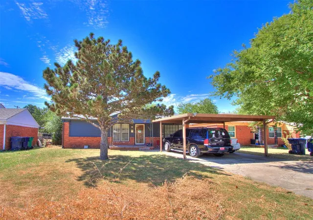 Photo 3 of Single family home for sale at 1012 Sw 45th St, Oklahoma City, OK 73109 | MLS# 1245605 | Listing updated on 2026-09-15