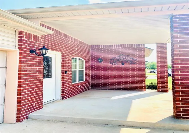 Photo 2 of Single family home for sale at 5909 Se 71st St, Oklahoma City, OK 73135 | MLS# 1245756 | Listing updated on 2026-09-08