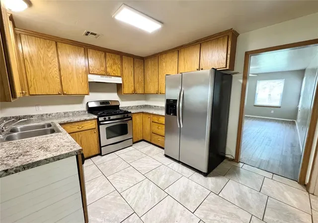 Photo 3 of Single family home for sale at 2411 N Clarke St, Choctaw, OK 73020 | MLS# 1245836 | Listing updated on 2026-09-15