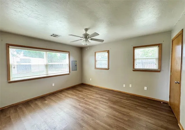 Photo 3 of Single family home for sale at 2411 N Clarke St, Choctaw, OK 73020 | MLS# 1245836 | Listing updated on 2026-09-15