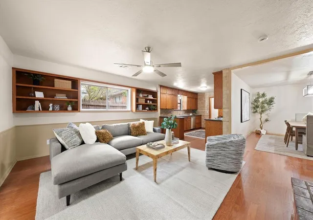 Photo 4 of Sale Pending at 3425 N Utah Ave, Oklahoma City, OK 73112 | MLS# 1245908 | Listing updated on 2026-09-27