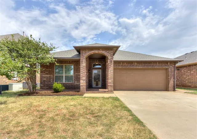 Photo 1 of Single family home for sale at 3428 Sadie Dr, Yukon, OK 73099 | MLS# 1245935 | Listing updated on 2026-09-09