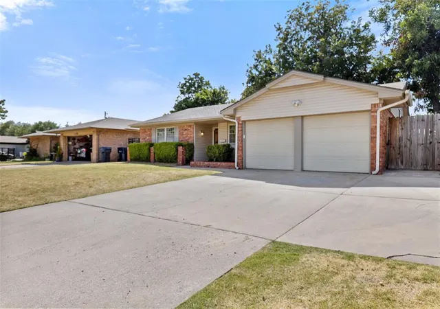 Photo 3 of Single family home for sale at 1813 N Austin Ave, Oklahoma City, OK 73127 | MLS# 1246083 | Listing updated on 2026-09-15