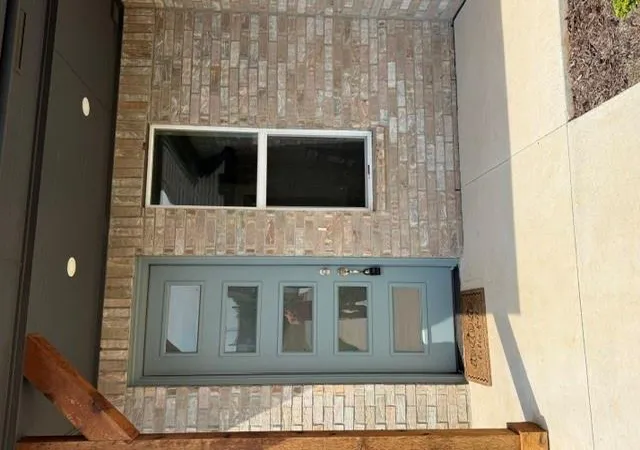 Photo 3 of Townhouse for sale at 541 Wimbledon Rd, Edmond, OK 73003 | MLS# 1246095 | Listing updated on 2026-09-15