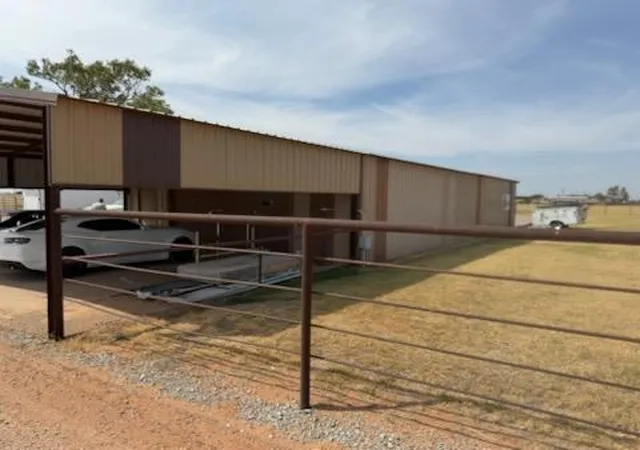 Photo 4 of Single family home for sale at 19797 E 1160 Rd, Elk City, OK 73644 | MLS# 1246119 | Listing updated on 2026-10-09