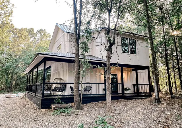 Photo 4 of Single family home for sale at 47 Honor Ct, Broken Bow, OK 74728 | MLS# 1246217 | Listing updated on 2026-09-11