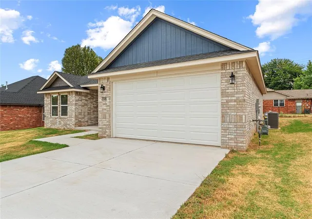 Photo 1 of Single family home for sale at 208 E Abbot Ln, Mustang, OK 73064 | MLS# 1246303 | Listing updated on 2026-09-30