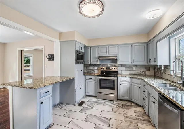 Photo 3 of Single family home for sale at 537 S Miles Ave, El Reno, OK 73036 | MLS# 1246548 | Listing updated on 2026-09-10