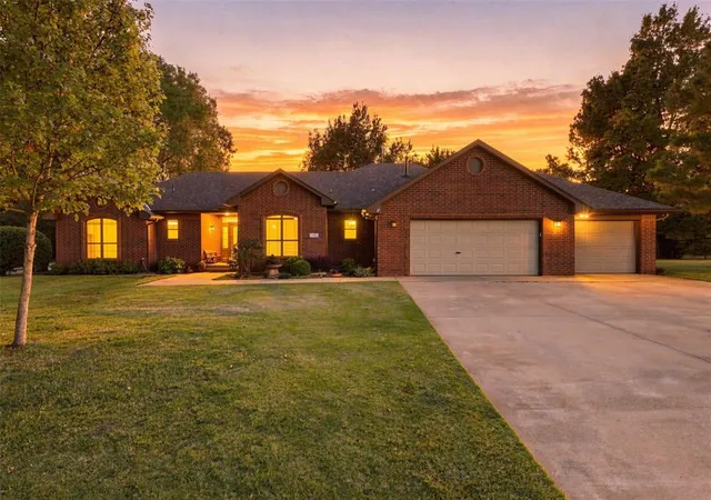 Photo 1 of Single family home for sale at 801 Cameron Dr, Yukon, OK 73099 | MLS# 1246582 | Listing updated on 2026-09-15