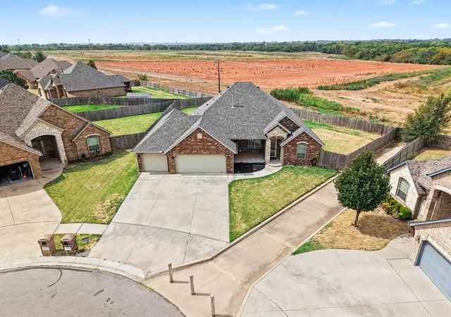 Single family home for sale at 5136 Sw 120Th Ter, Oklahoma City, OK 73173 | MLS# 1246621