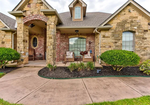 Photo 3 of Single family home for sale at 7408 Ne 133Rd St, Edmond, OK 73013 | MLS# 1246654 | Listing updated on 2026-09-11