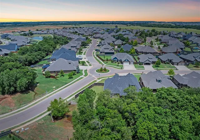 Photo 3 of Single family home for sale at 14640 Rochefort Ln, Yukon, OK 73099 | MLS# 1246659 | Listing updated on 2026-09-15
