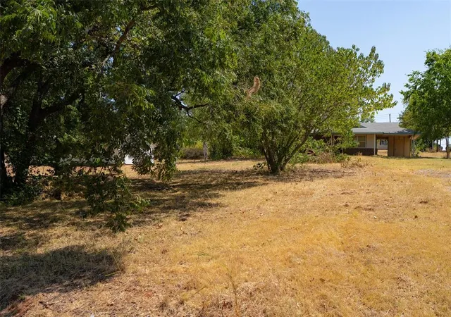 Photo 2 of Single family home for sale at 507 N Seminole St, Asher, OK 74826 | MLS# 1246662 | Listing updated on 2026-09-12