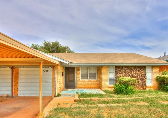Photo 2 of Sale Pending at 1205 E Madison St, Oklahoma City, OK 73111 | MLS# 1246664 | Listing updated on 2026-09-15